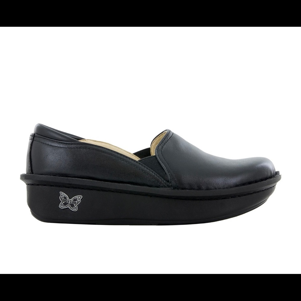 Algeria Shoes